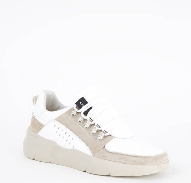 Nubikk Roque Roman sneaker van leer met suè, de details