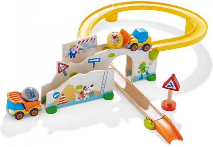 Haba Bouwpakket knikkerbaan Kullerbü op de bouwplaats